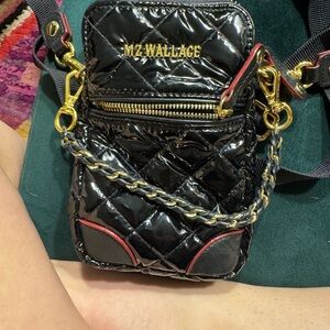 Small crossbody wallet